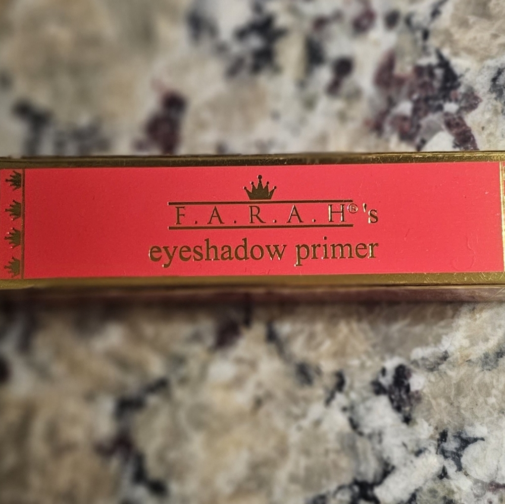 F.A.R.A.H Eyeshadow Primer
